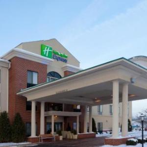 Hotels near Packard Music Hall - Holiday Inn Express Lordstown Newton Falls Warren