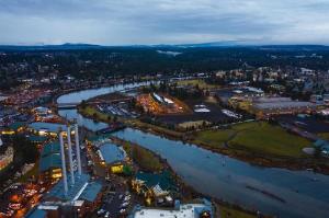 Hampton Inn & Suites Bend, Bend