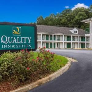 Quality Inn & Suites near Lake Oconee