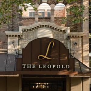 Hotels near Bellingham High School - Hotel Leo