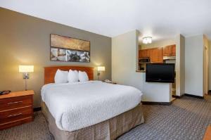 Suburban Extended Stay Hotel Birmingham Homewood I-65, Homewood