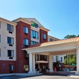 Holiday Inn Express Hotel & Suites Biloxi- Ocean Springs