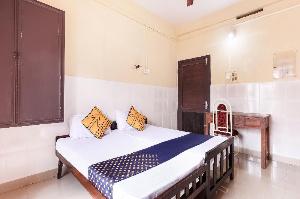 SPOT ON 60665 Royal Tourist Home, Malappuram