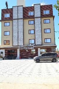 Hotel The Grand Krishna Inn, Dwarka