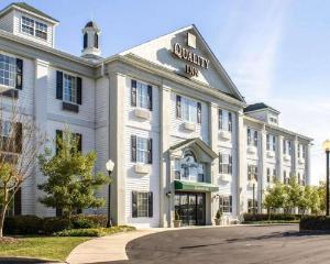 Quality Inn near Seymour Johnson AFB, Goldsboro