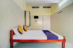 SPOT ON 76293 J P Tourist Home, Kollam