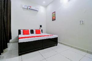 OYO 46220 Hotel K9, Ludhiana