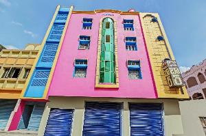 OYO 49125 Suraj Residency, Kondapur