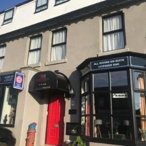 Blackpool Opera House Hotels - Raffles Hotel