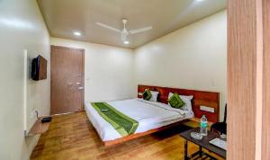 OYO 11929 Hotel Ridhi Sidhi, Indore