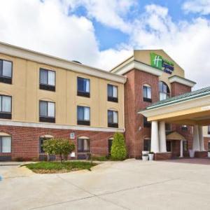 Hotels near Elkhart County 4-H Fairgrounds - Holiday Inn Express Hotel & Suites Goshen