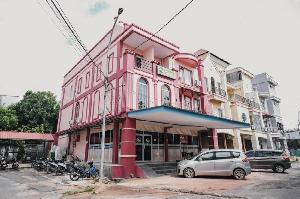 RedDoorz near Nagoya HIll Batam 4, Batam