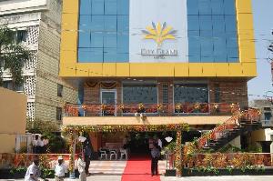 City Grand Hotel, Kondapur