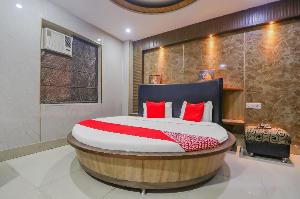 OYO 79423 Hotel Pukhraj, Ludhiana