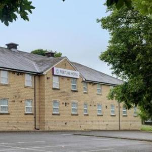 Hotels near Greenhead Park Huddersfield - Fortune Hotel Huddersfield-Halifax M62 JcT24