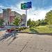 Hotels near USA Softball Hall of Fame Complex - Holiday Inn Express And Suites Oklahoma City North
