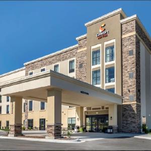 Comfort Suites Grandview - Kansas City