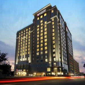 NRG Astrodome Hotels - Blossom Hotel Houston