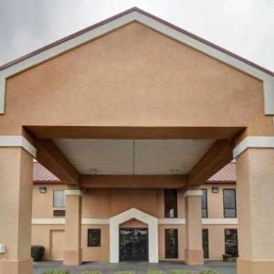 Quality Inn & Suites Pine Bluff