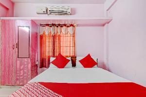 OYO 79566 Sai Hotel, Yelahanka