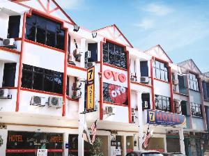 OYO 635 Seven Days Hotel, Raub