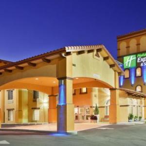 Holiday Inn Express Hotel & Suites Willows