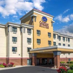 Hotels near Lori's Roadhouse - Comfort Suites Cincinnati North