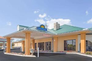 Days Inn by Wyndham Lenoir City, Lenoir City