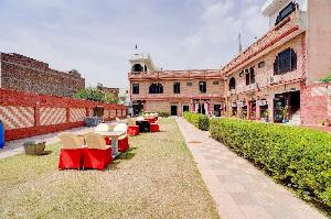 OYO 80038 Hotel Fridays, Bathinda
