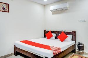 OYO 79588 Hotel Prince Inn, Bhilai