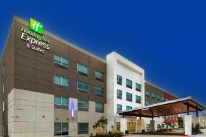Holiday Inn Express & Suites - Stafford NW - Sugar Land, an IHG Hotel, Stafford
