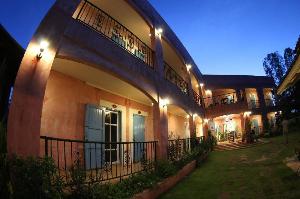 Le Bar Tarry Hotel, Loei