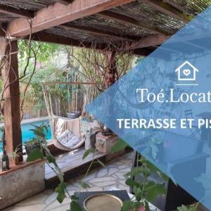 Toé Location STUDIO JOELLE Terrasse et Piscine