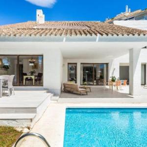 Puerto banus luxury private villas VII