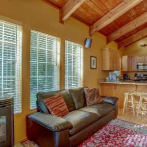 Pet Friendly Waveseeker Private Yard
