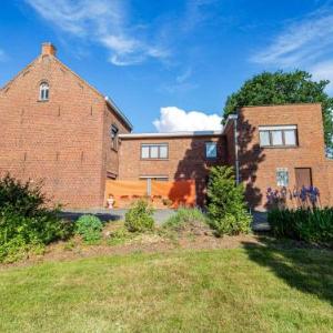 Countryside Holiday Home in Geluveld near Bellewaerde Park