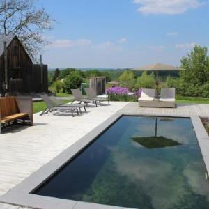 Luxurious Holiday Home in Heyd Durbuy with Sauna and Pool