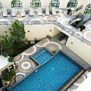 SN Plus Hotel