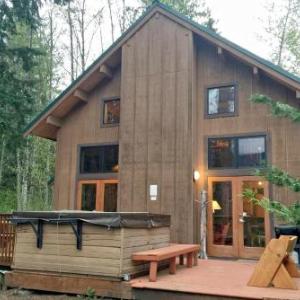 Mt. Baker Rim Cabin #44 - A COZY RUSTIC CABIN WITH MODERN CHARM