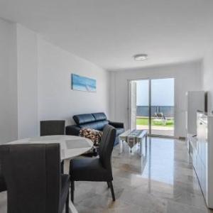 Ocean View Apartment with AC Pool Playa Arena PA05