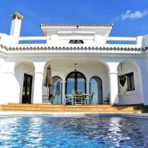 Estupendo Chalet en Tarifa con piscina privada