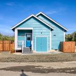 Coral Beach House   Oyhut Bay Seaside Village Ocean Shores Washington