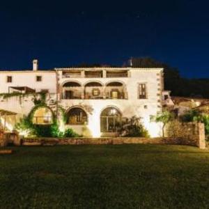 el Sallent Villa Sleeps 14 with Pool