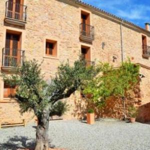 Villa in Capellades Sleeps 15 with Pool