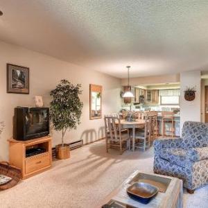 Two-Bedroom Atrium Condo 106