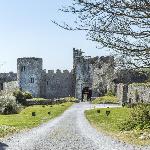 Castle House - Manorbier Castle - 5 Bedroom Castle Tenby 