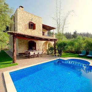 Villa Zonera II with private swimming pool