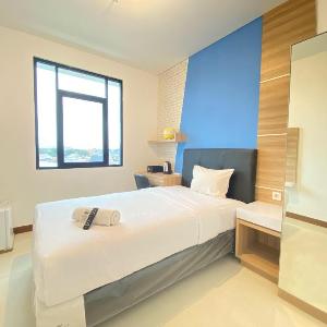 Comfortable Studio Semi Apartment at The Lodge Paskal near BINUS University By Travelio