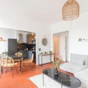 Flat with BALCON near Vieux Port