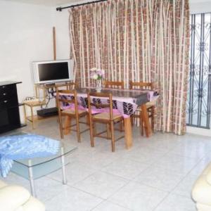 House - 1 Bedroom with Pool - 07512